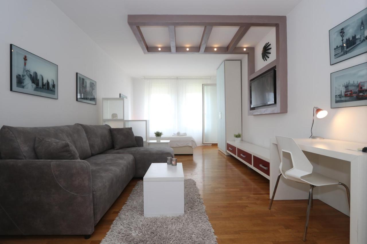 New Belgrade Apartment Belville, Parking 5 Evra Dan Exteriér fotografie